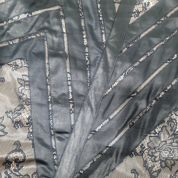 BKE - Picture 2 of 4